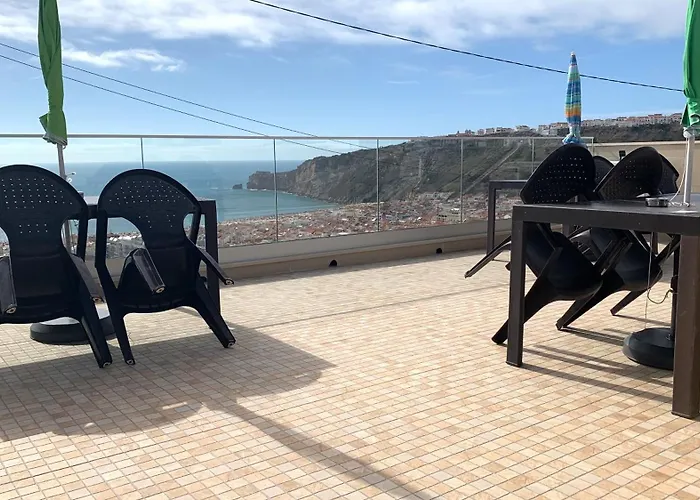 Duarte - Casa T1 N - Com Vista Mar * נאזרה