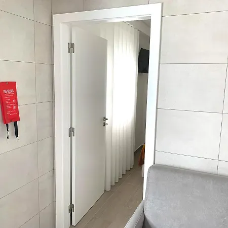 Duarte - Casa T1 N - Com Vista Mar Feriehus Nazaré