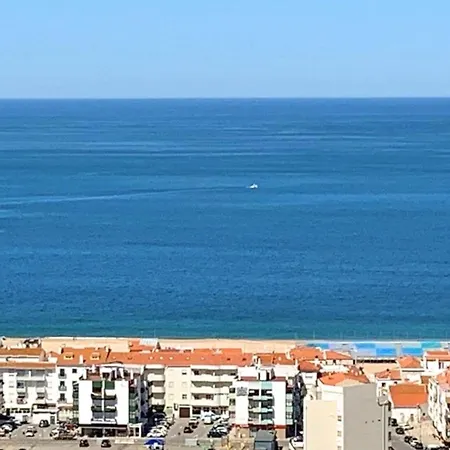 Duarte - Casa T1 N - Com Vista Mar Feriehus Nazaré