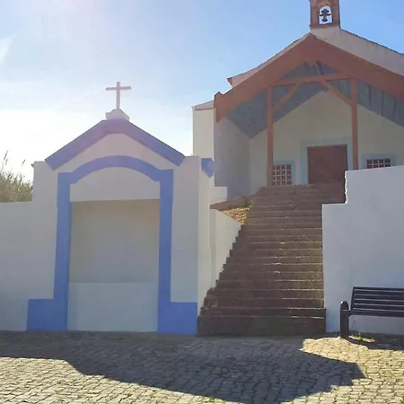 Duarte - Casa T1 N - Com Vista Mar *